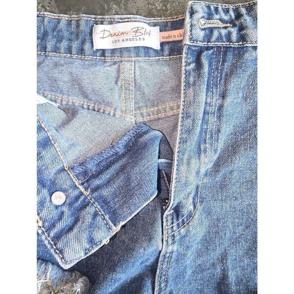 Denim Blvd Shorts View 3